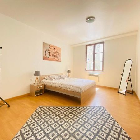Joli Appartement Proche Cathedrale Лан Экстерьер фото